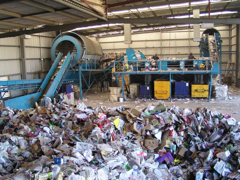 Recycling sorting facility