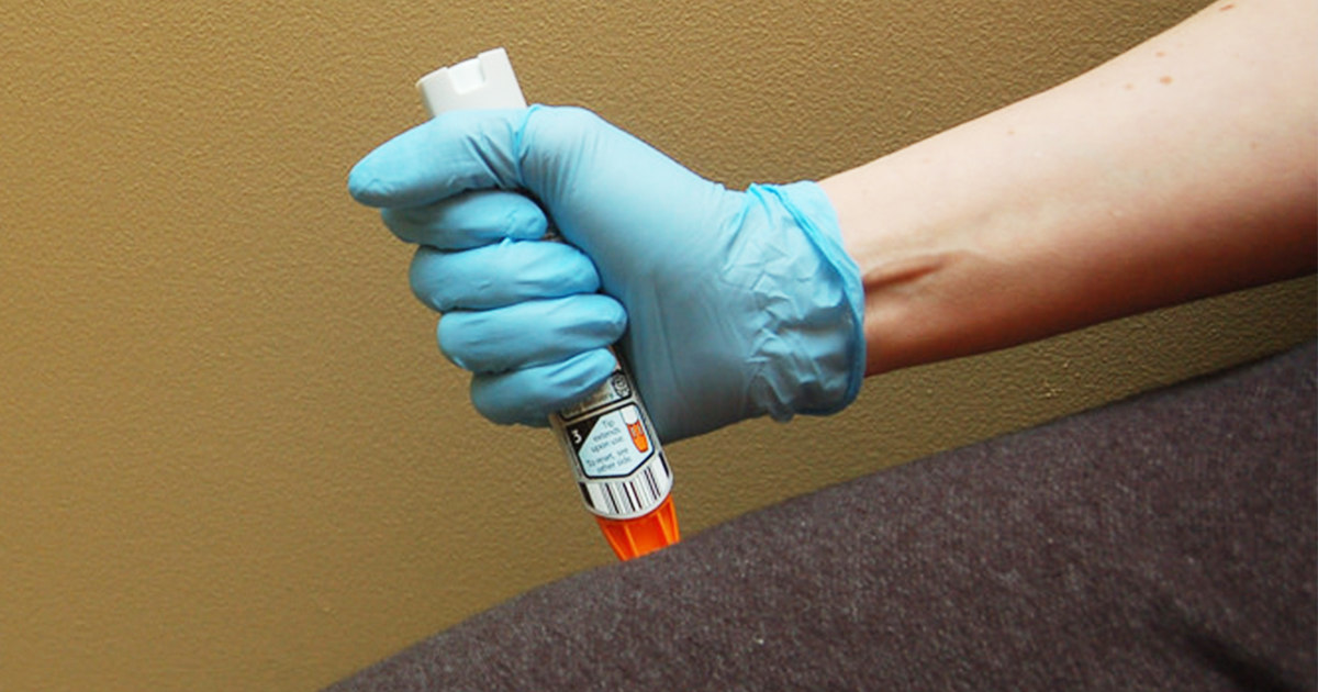 Cheap and Generic Alternative to EpiPen Hits Stores ATTN