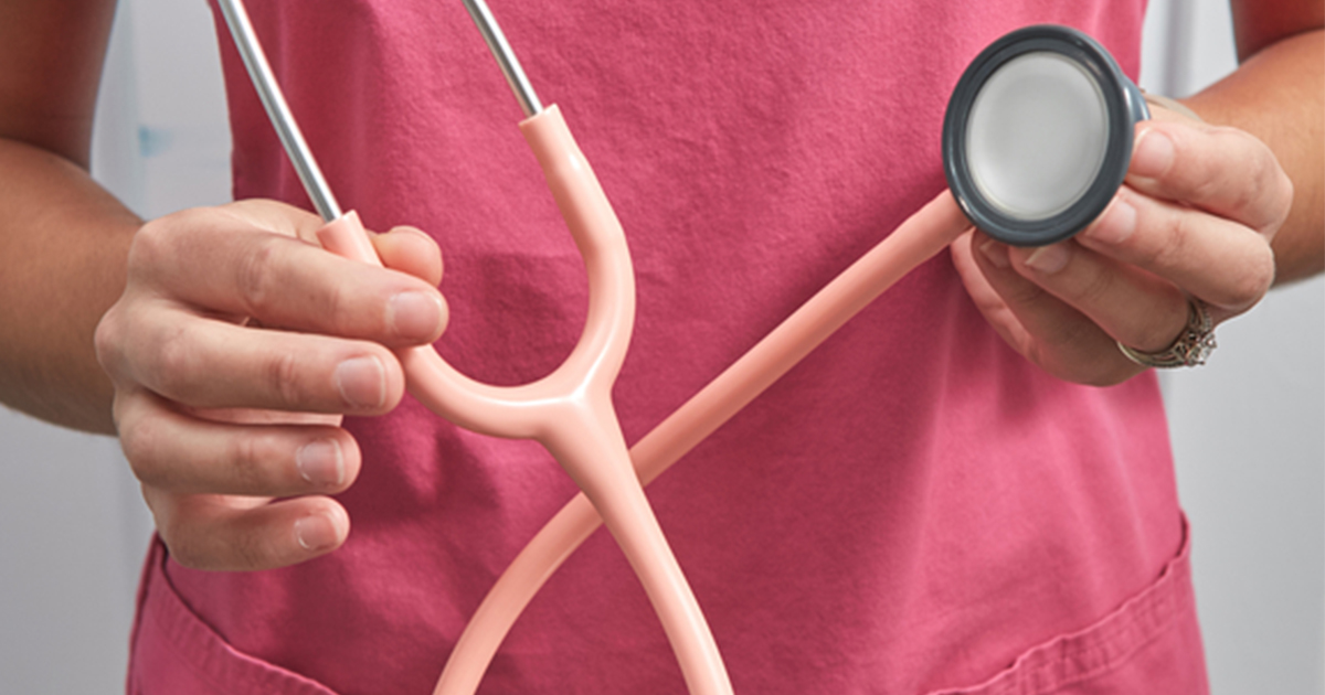 nurse-holding-stethoscope